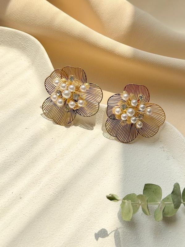 گوشواره گل مروارید ریز