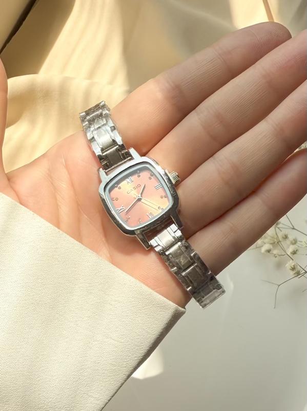 ساعت زنانه کاسیو مربعی Casio