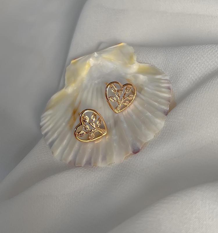 گوشواره قلب و برگ