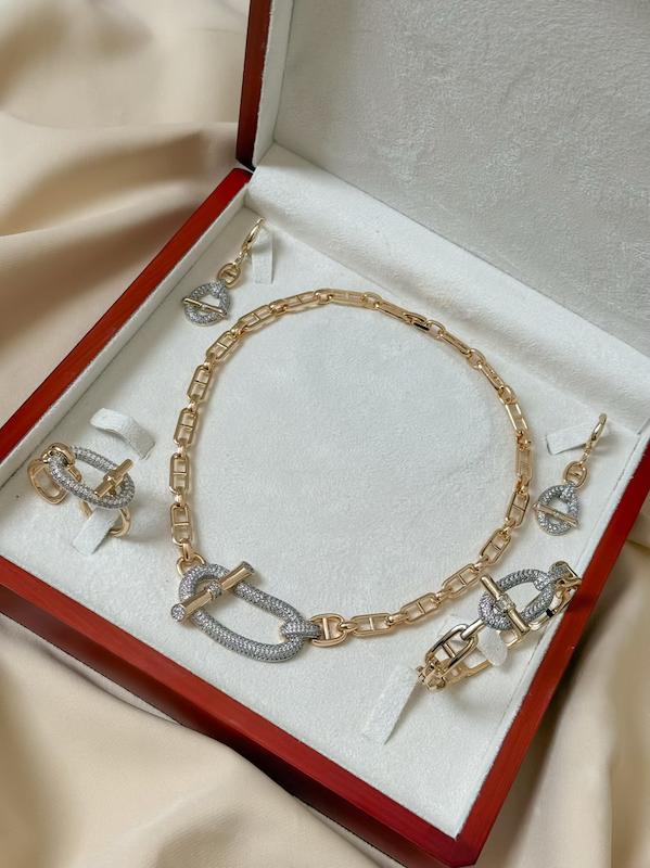 سرویس زنانه طرح جواهر هرمس 