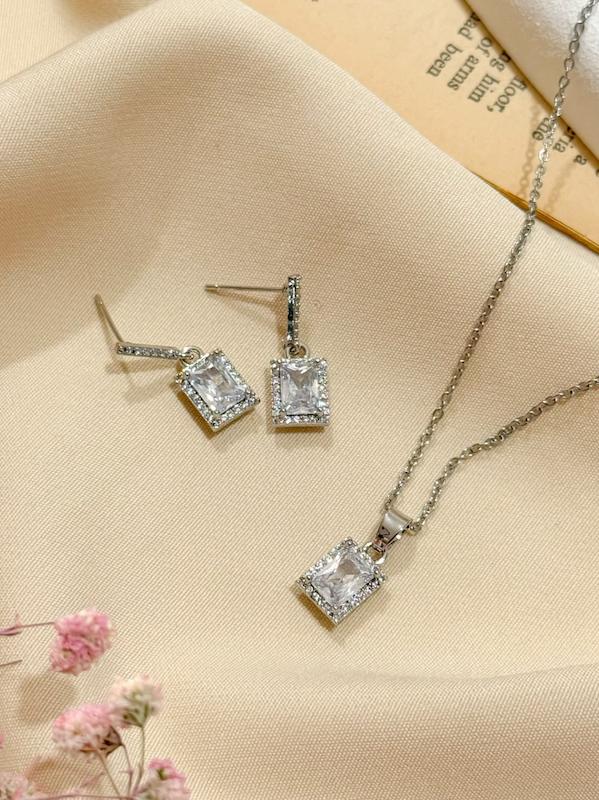 نیمست جواهری لیا