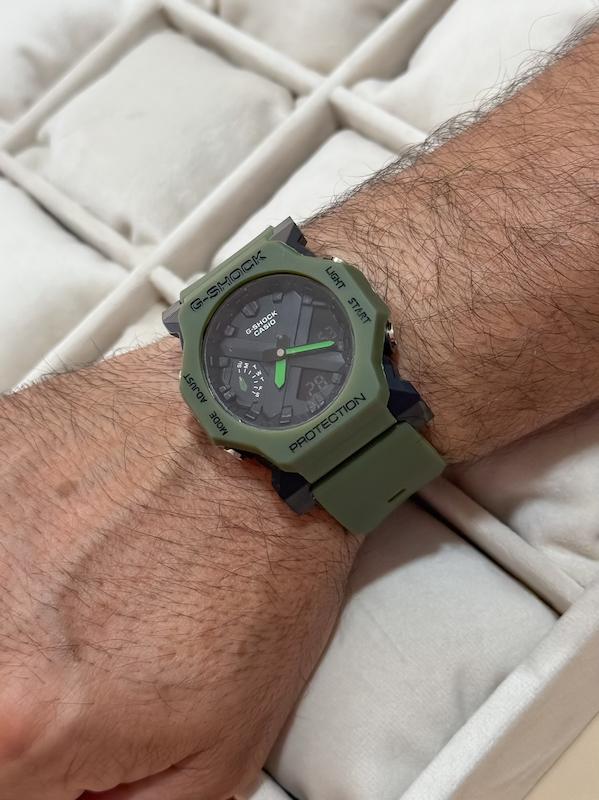 ساعت جی شاک GA2300 ( سبز لجنی )