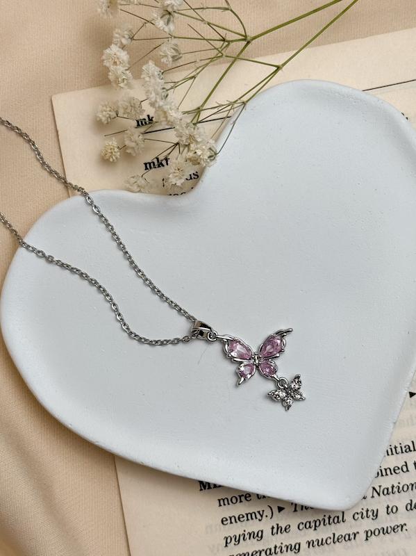 گردنبند جواهری پروانه آویزدار