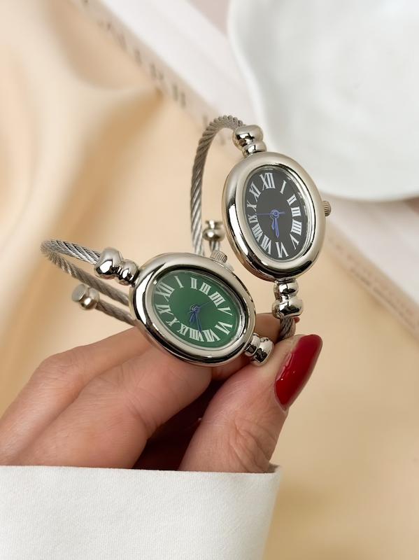 ساعت زنانه بنگلی بیضی ( سری نقره ای )