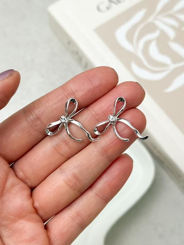 گوشواره پاپیون 