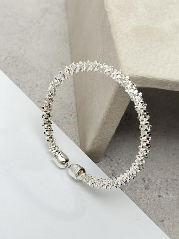  دستبند بنگل زنانه خاویاری