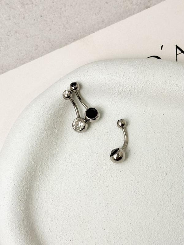 پرسینگ ناف ساده