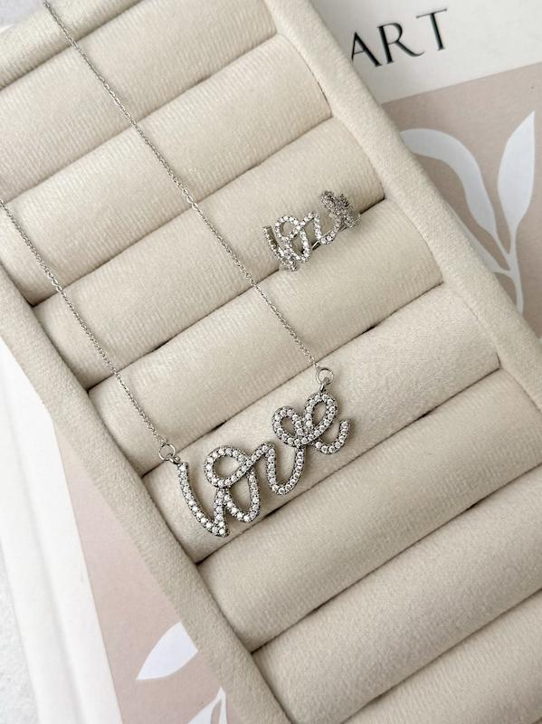 دستبند و انگشتر جواهری love