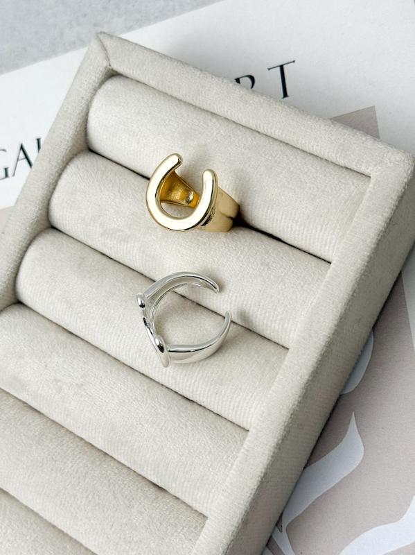 انگشتر زنانه نعل رینگ پهن