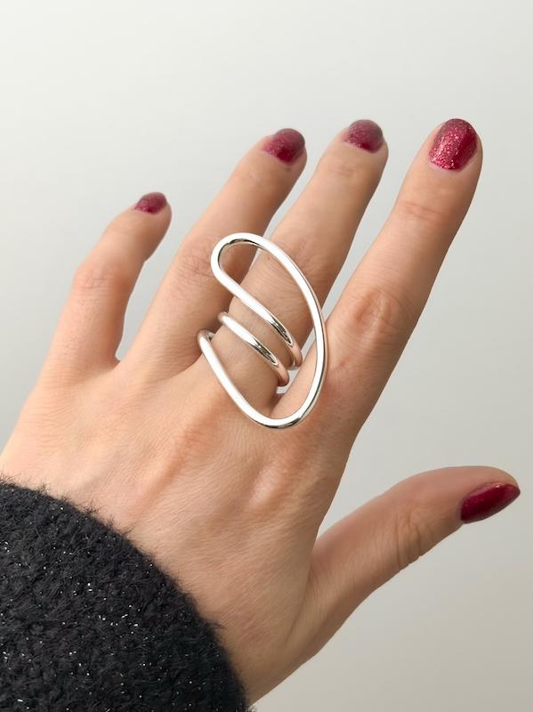 انگشتر زنانه انتزاعی دیبا