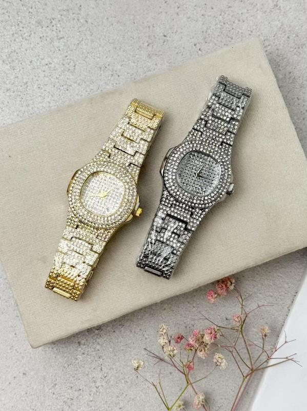 ساعت زنانه نگیندار پتک 