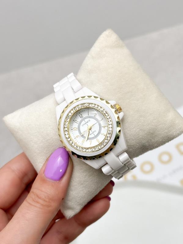 ساعت مچی زنانه شنل ( سری سفید )  Chanel