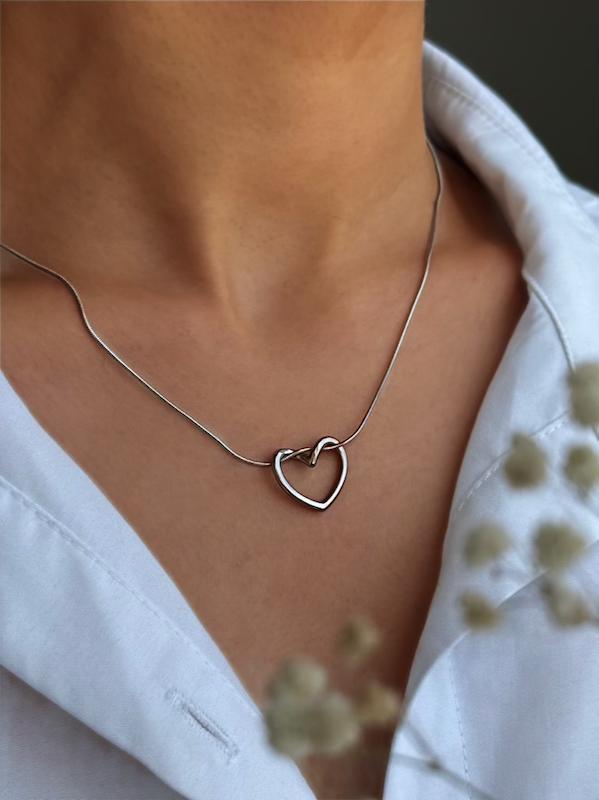 گردنبند استیل قلب نقره ای