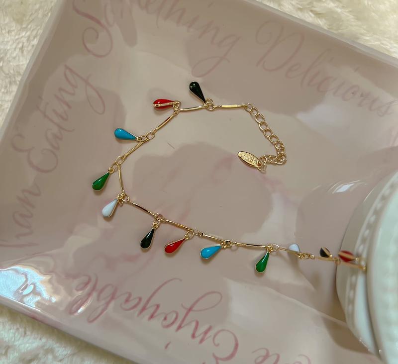 پابند اشکی رنگی