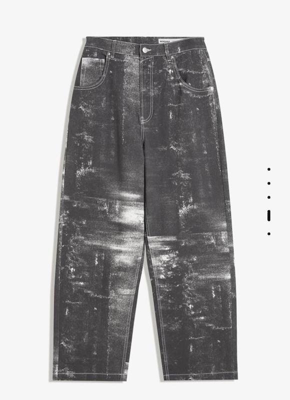 شلوار جین Bershka 