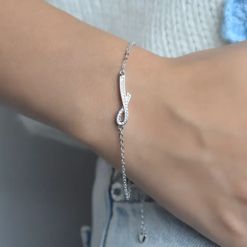 دستبند برند cm طرح پاپیون کد315