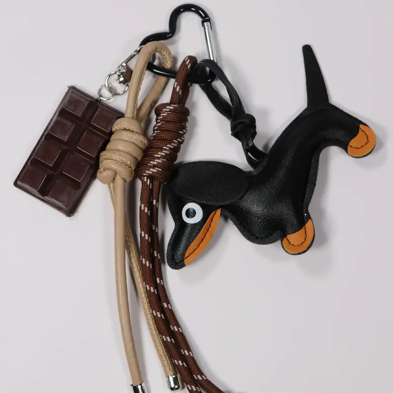 چارم بگ طرح سگ و شکلات کد514