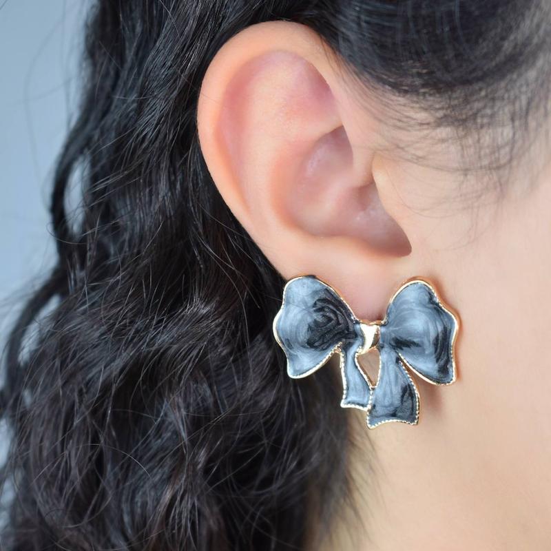 گوشوار سنگ میناکاری طرح پاپیون کد46