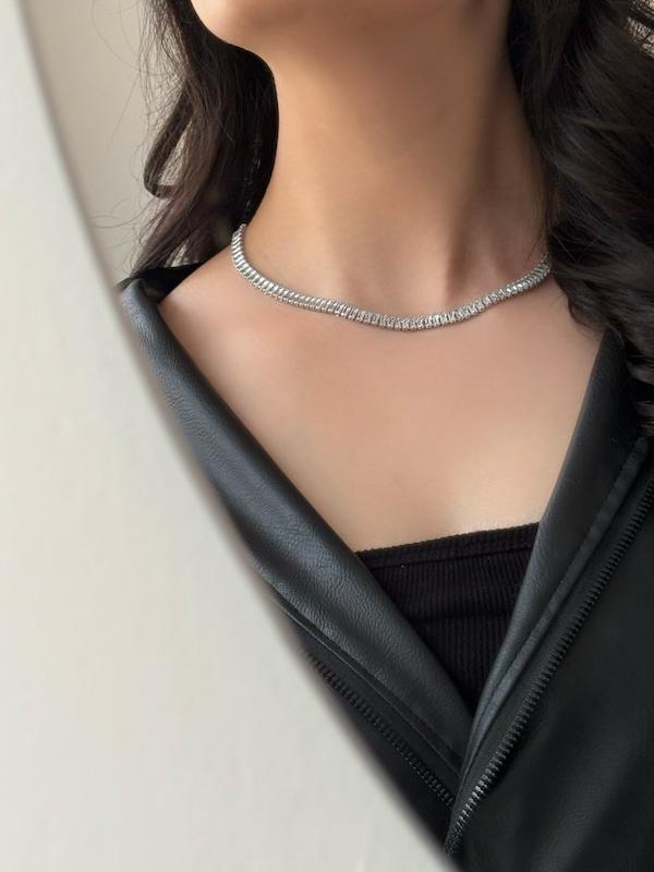 گردنبند تنیسی