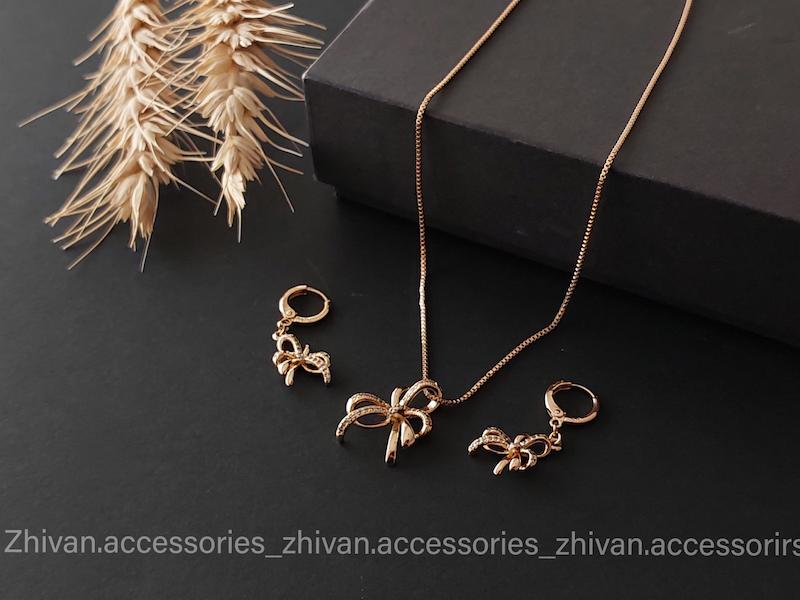 نیم ست پاپیونی 