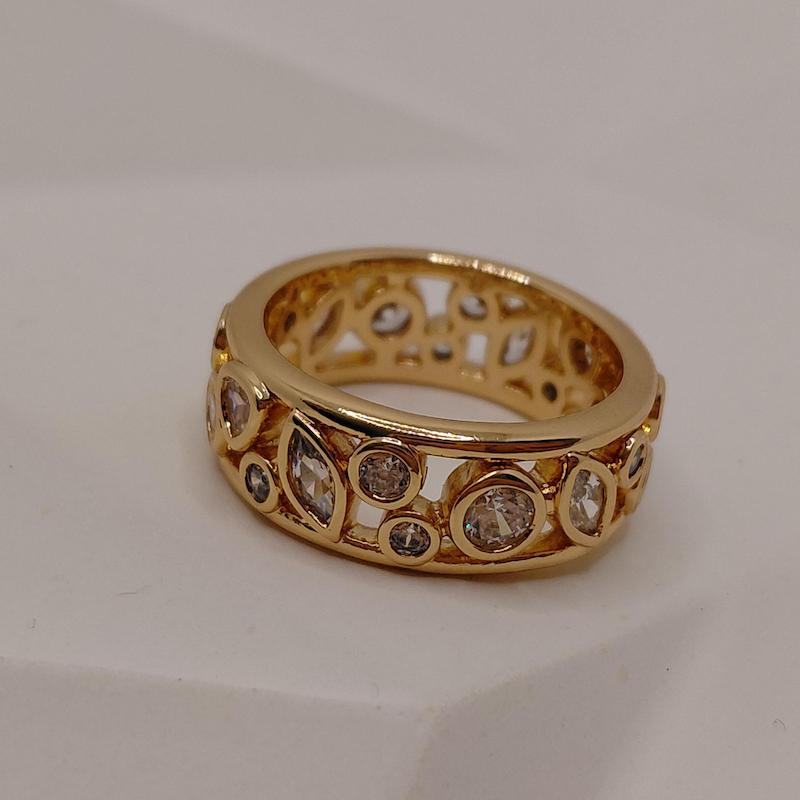 انگشتر دور نگین