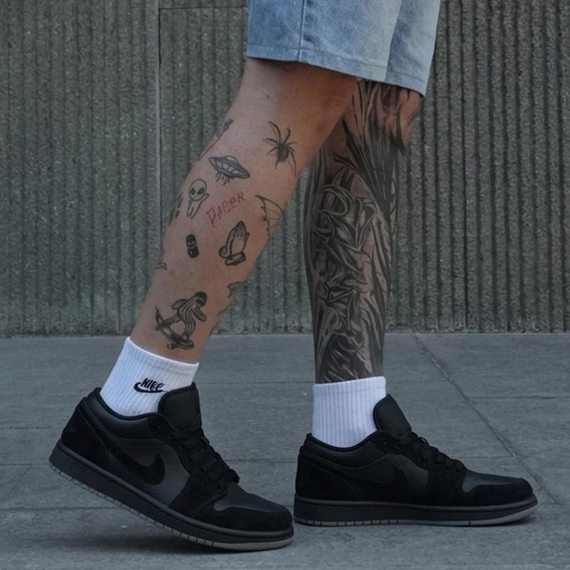 کتونی Jordan 1Black کد JB