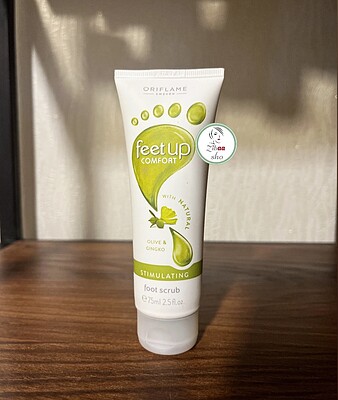 اسکراب پا روغن زیتون و جینکو فیت آپ اوریفلیم Feet Up Scrub Oriflame کد 32373