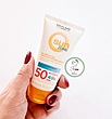 ضد آفتاب سان زون spf50 اوریفلیم بی رنگ sun zone oriflame 50 ML