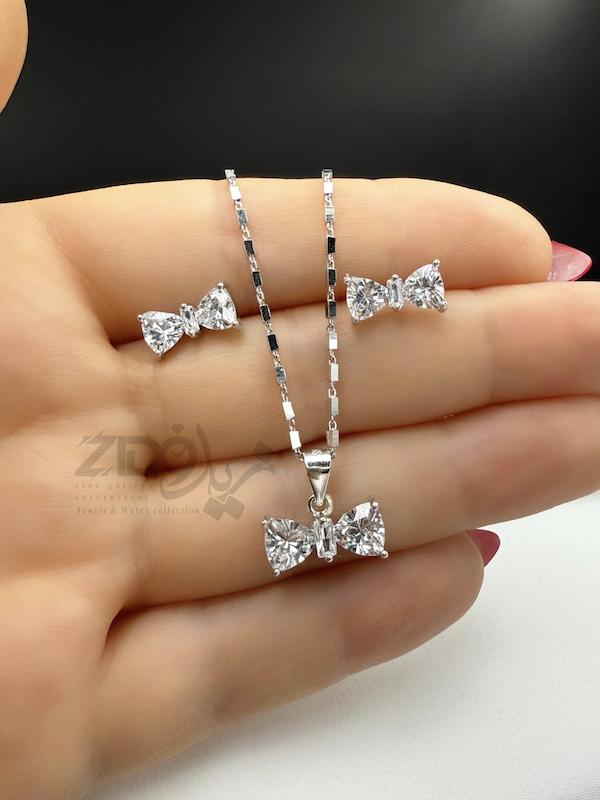 نیمست نقره زنانه مدل پاپیون کد H1057