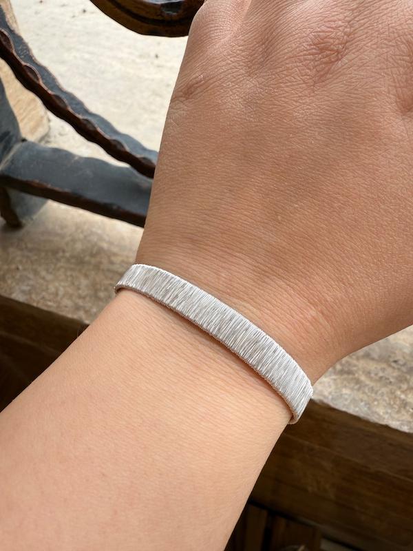 دستبند نقره عیار ۹۲۵ مدل مصری کد B1042