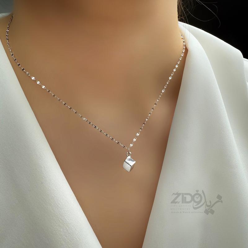گردنبند نقره زنانه مکدل مکعب کد N1089