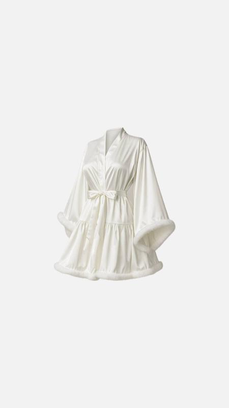 LIGHT FEMININE ROBE 