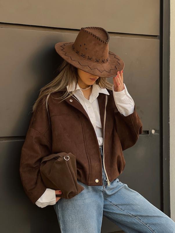  وودی قهوه ای