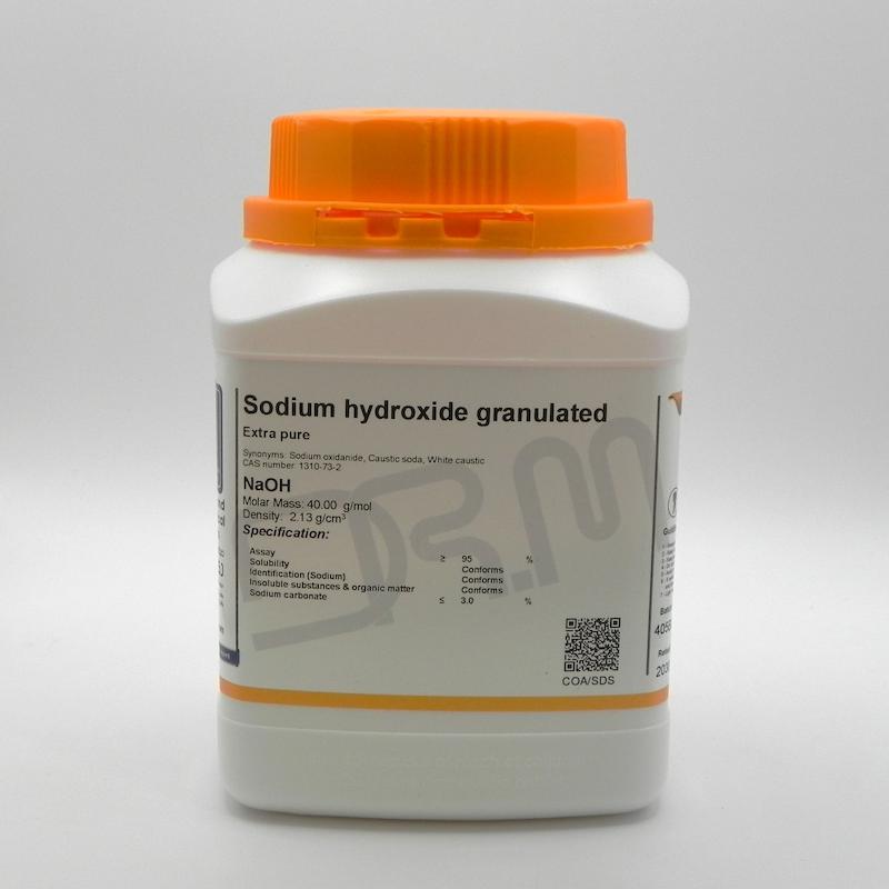 سديم هیدروکسايد گرانول مجللی (گرید Extra pure) یک کیلوگرم