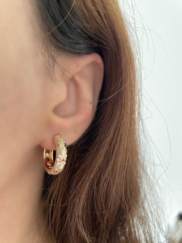 گوشواره میناکاری کرم ysx