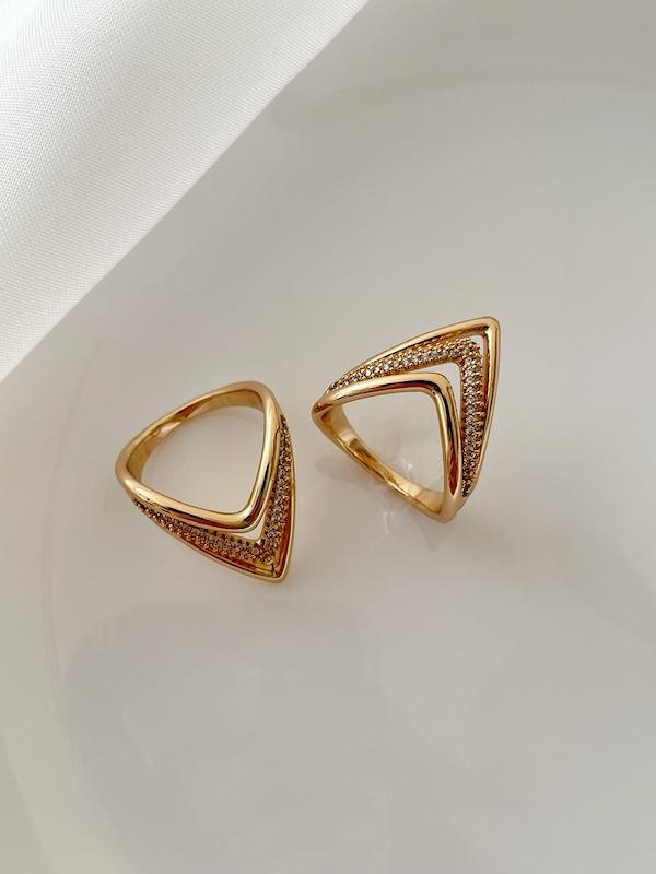 انگشتر تانی ژوپینگ