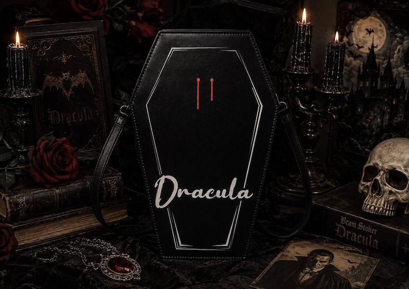 کیف گوتیک تابوتی چرم طرح dracula