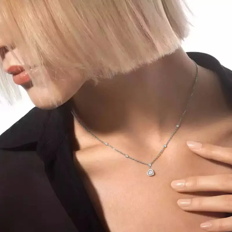 گردنبند نقره عیار ۹۲۵ زنانه با نگین زیرکونیا قلبی – مدل سولیتیر