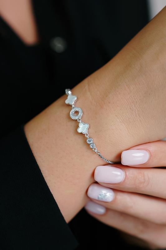 دستبند نقره زنانه ونکلیف صدفی پنج‌گل – عیار 925