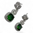 گوشواره نقره زنانه نگین سبز سلطنتی طرح اشرافی – عیار 925