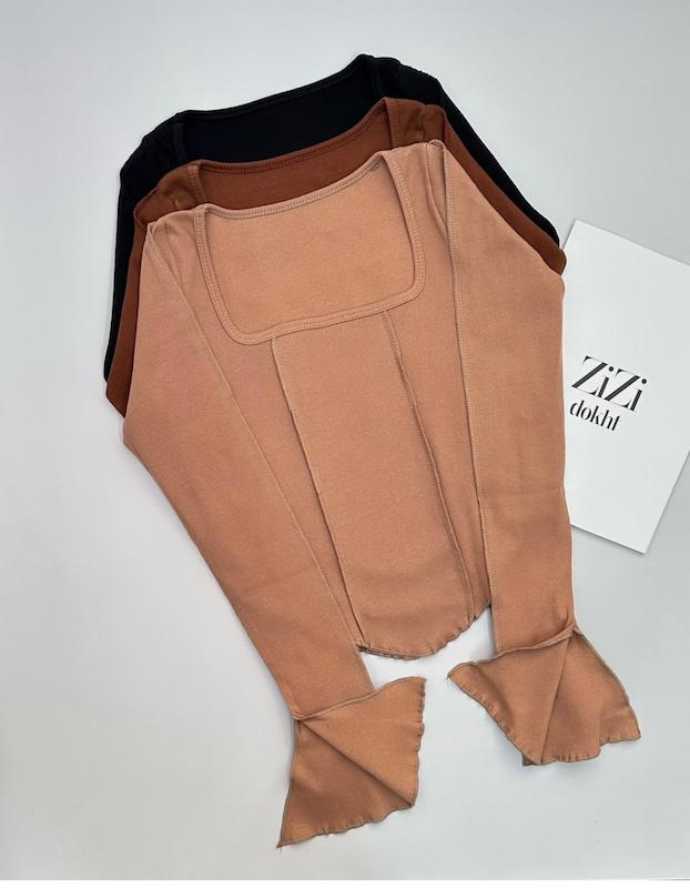 کراپ یقه خشتی آستین کلوش 