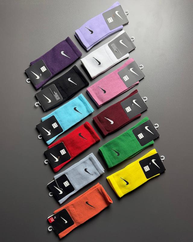 جوراب ساقدار نایک