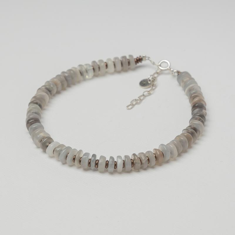 دستبند سایه مون استون